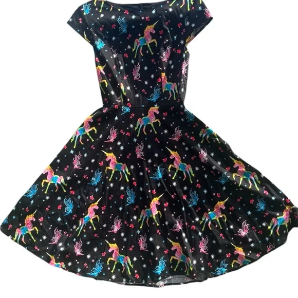 EUC Rockabilly Pin Up Pukavt Rainbow Unicorn Novelty Print Dress Size Small - Picture 2 of 8